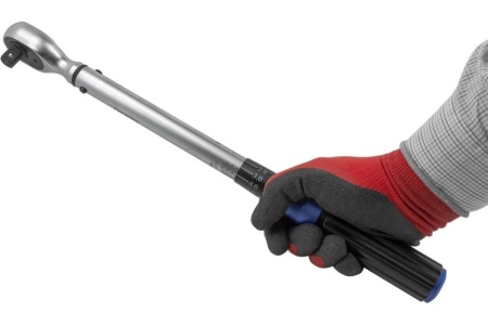 Динамометрический ключ щелчкового типа Forsage Premium с быстрой фиксацией, 20-120 Нм, 1/2", в пластиковом кейсе F-6474525