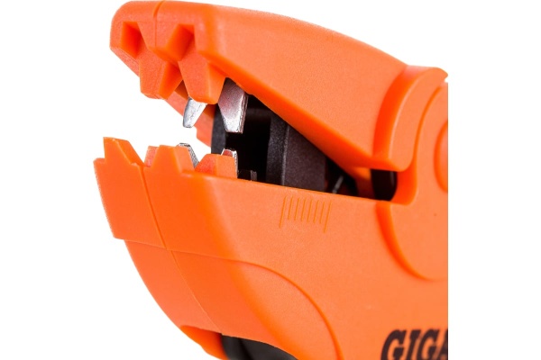 Инструмент для снятия изоляции Gigant GST-1