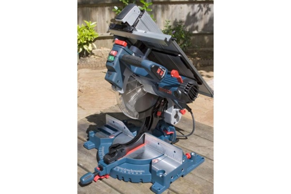 Комбинированная пила Bosch GTM 12 Professional 0.601.B15.000