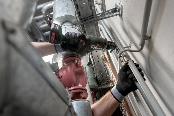 Аккумуляторная ножовка Metabo PowerMaxx SSE 12 BL 602322500