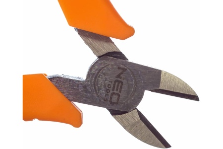 Боковые прецизионные кусачки NEO Tools 110 мм 01-106