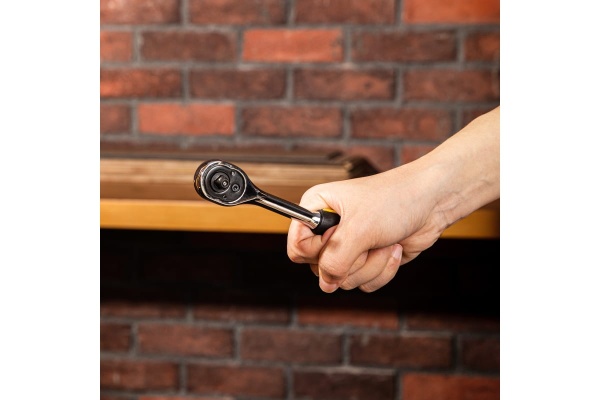 Ключ-трещотка DELI DL2323 1/4 98324 Ключ-трещотка DELI DL2323 1/4 98324