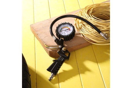 Пистолет для подкачки шин с датчиком давления DELI dl8530 104501