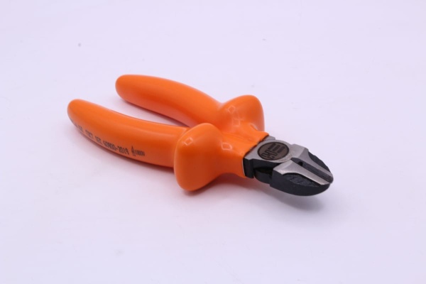 Изолированные бокорезы НИЛЕД DPI-Н-180 13302191