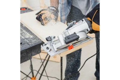 Дисковая пила DEWALT DWE 550